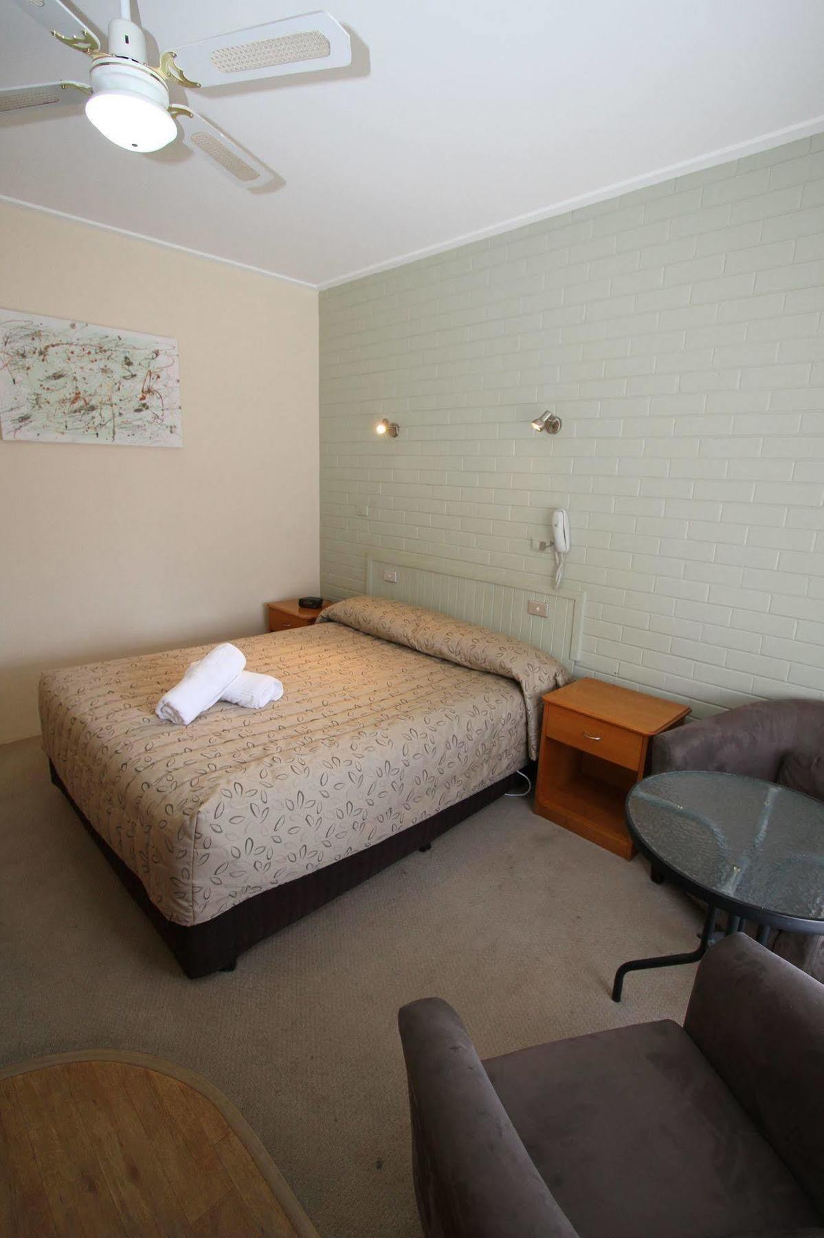 Elm Motel Bendigo Exterior photo